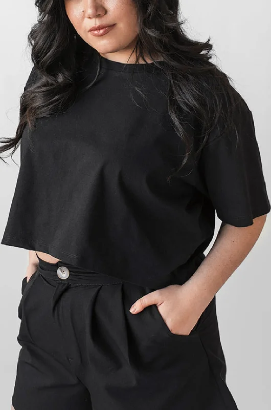 Anays Black | Round Collar Cropped T-Shirt