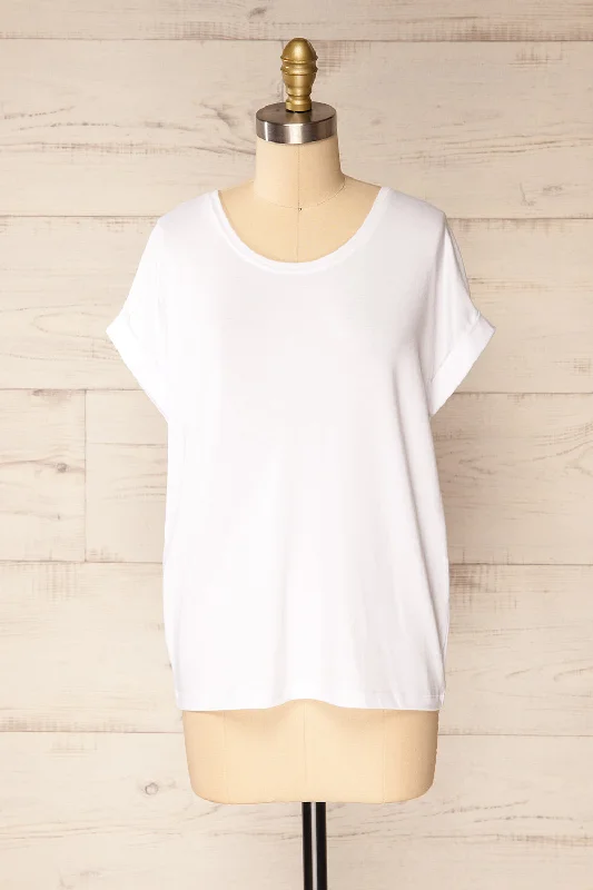 Bossugan White | Round Neck T-Shirt