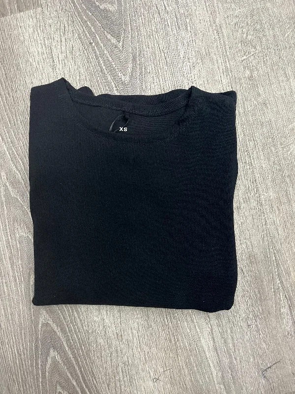 Point Long Sleeve Crew Neck Tee