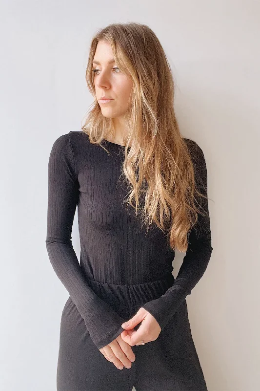 Uyuni Black | Long Sleeve Ribbed Top