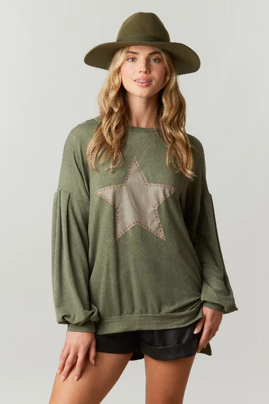 Studded Star Patch Knit Sweatshirt